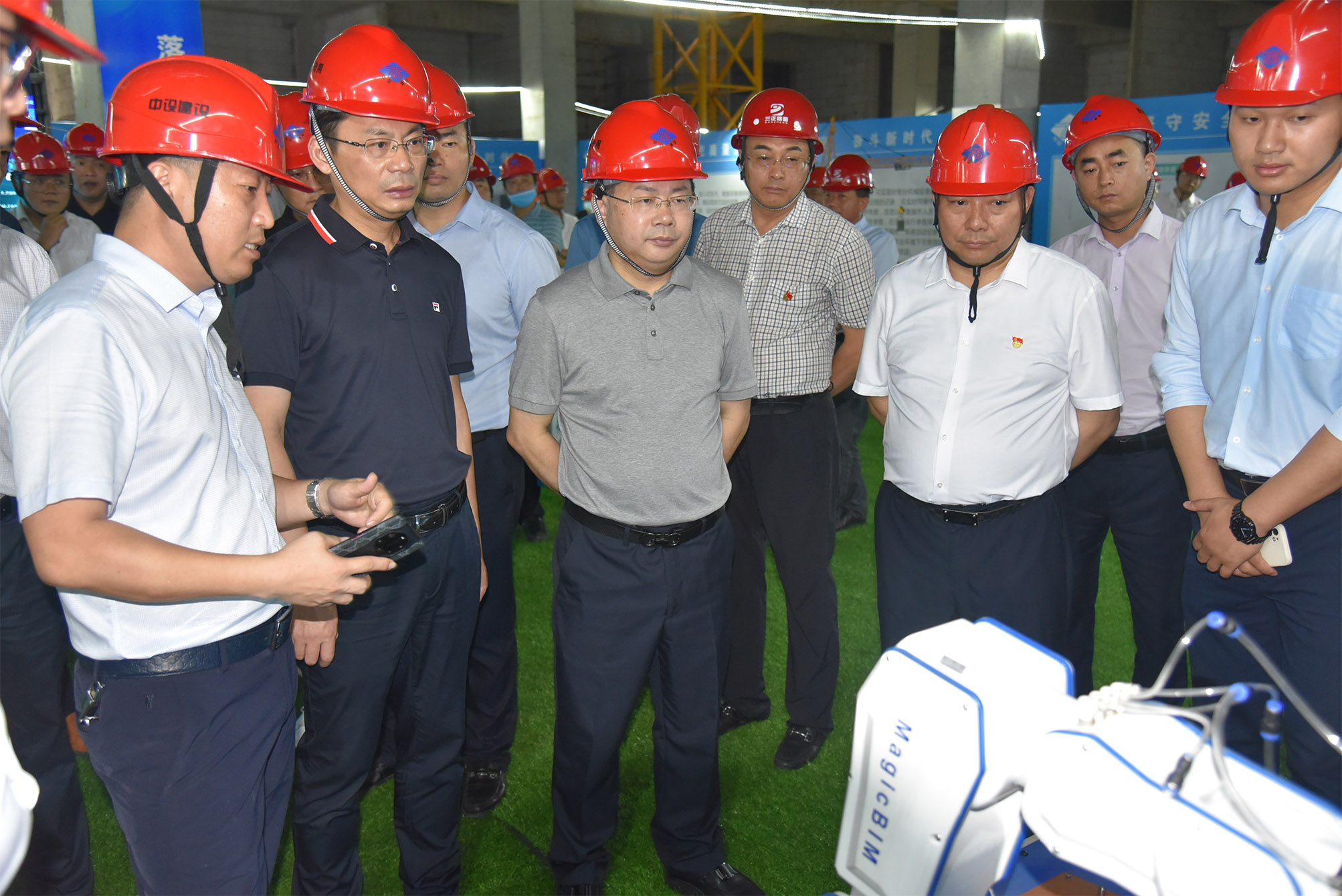 落實安全責任 推動安全發(fā)展——2021年蘇州市住建局安全生產(chǎn)標準化示范工地觀摩會在蘇州中設建設順利舉行